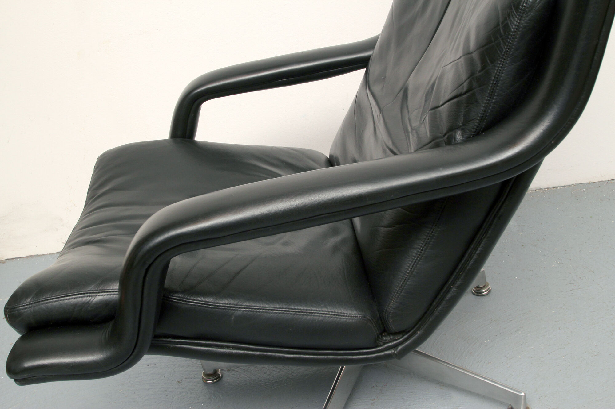 1970s leather swivel chair from geoffrey hartcourt for artifort