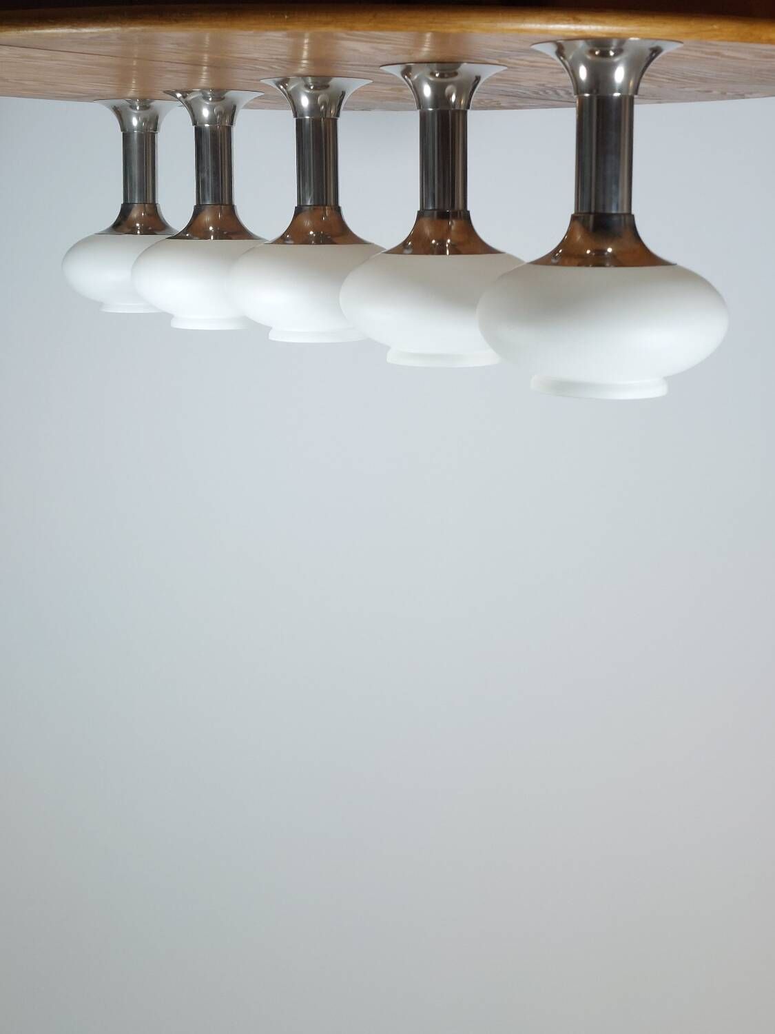 5 x lampes murales et plafonniers en verre chrome et opale GDR Narva VEB
