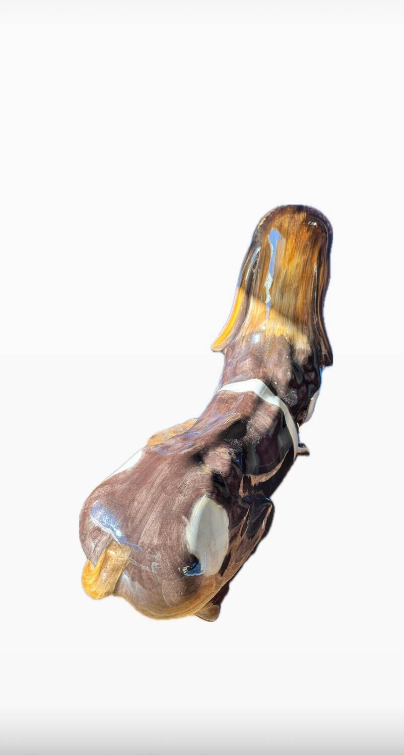 Grand Basset Hound in majolica ceramic. Italy, 1970s.