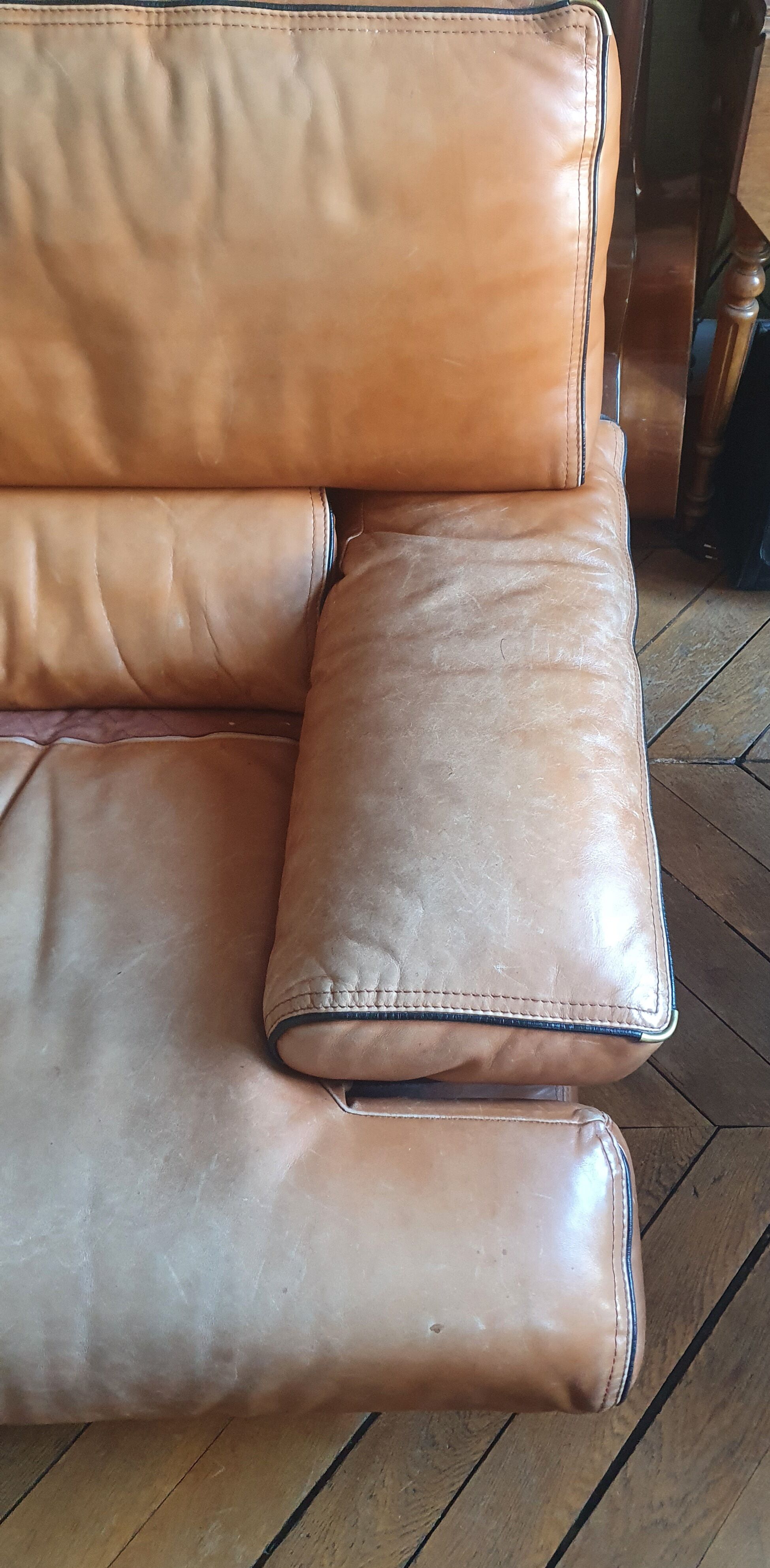 Fauteuil cuir Roche Bobois 1970