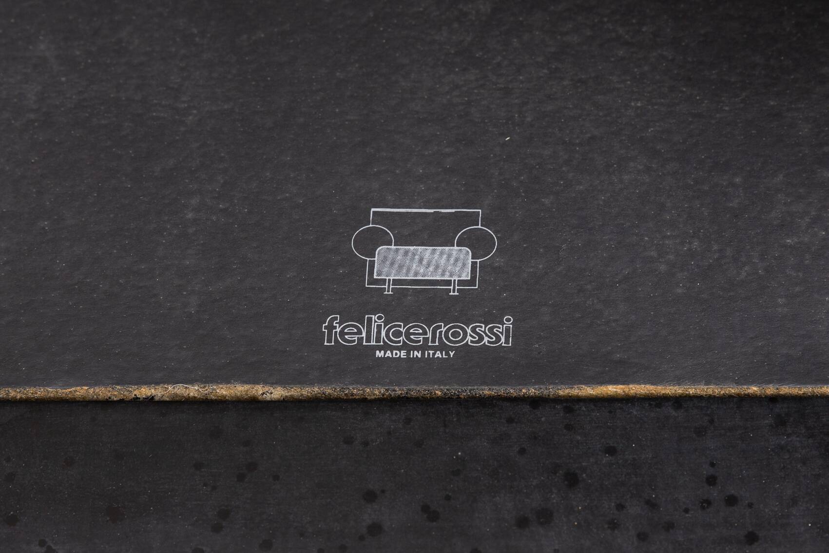 Canapé sculptural vintage design italien des années 1970 Isolabella de Felicerossi