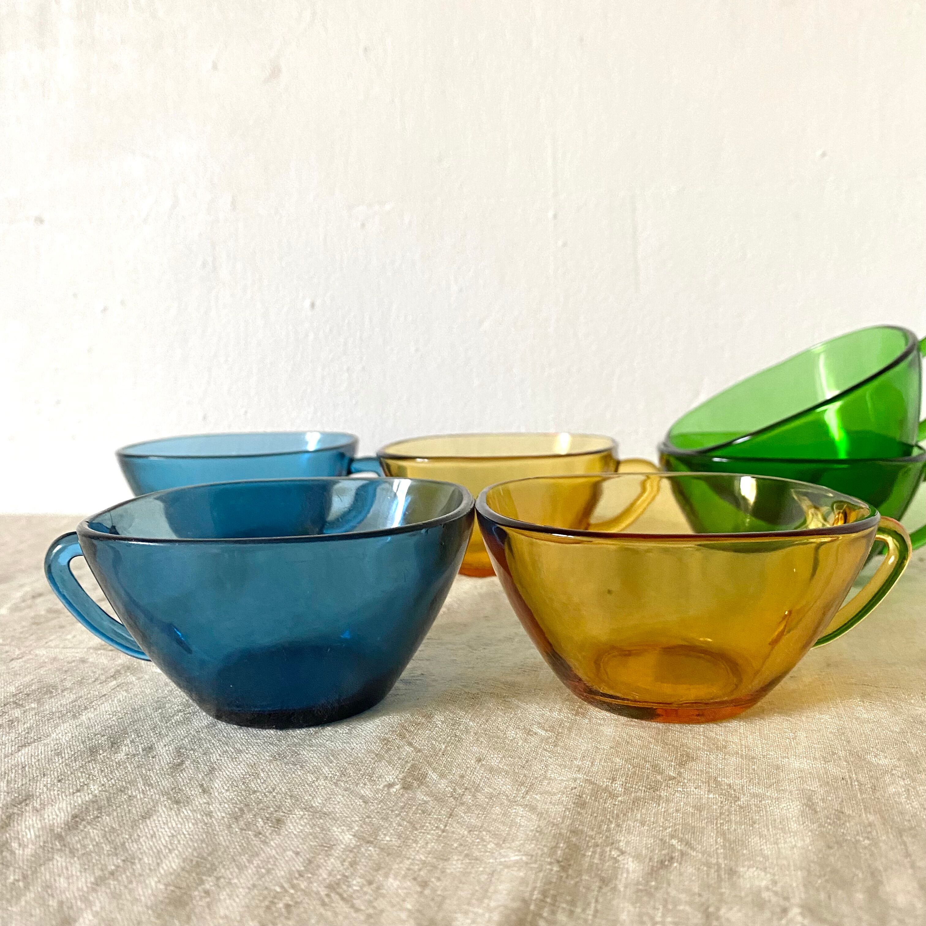 Vintage vereco cups