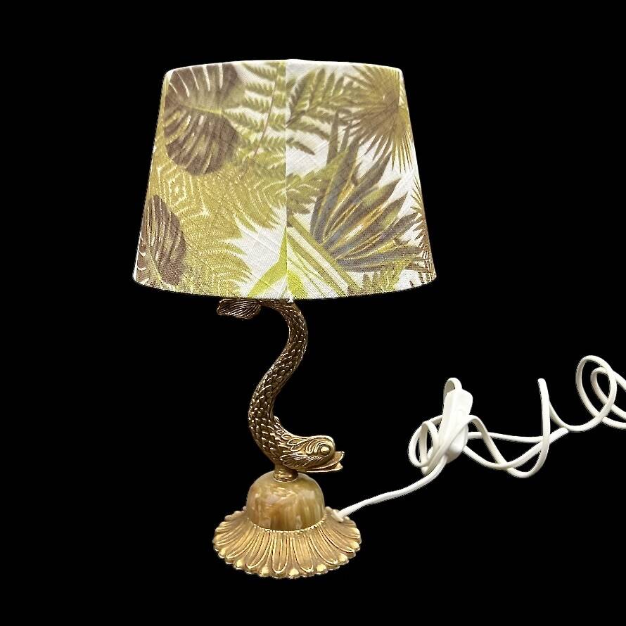 Small vintage lamp in brass & onyx – fish motif – 1950s/60s