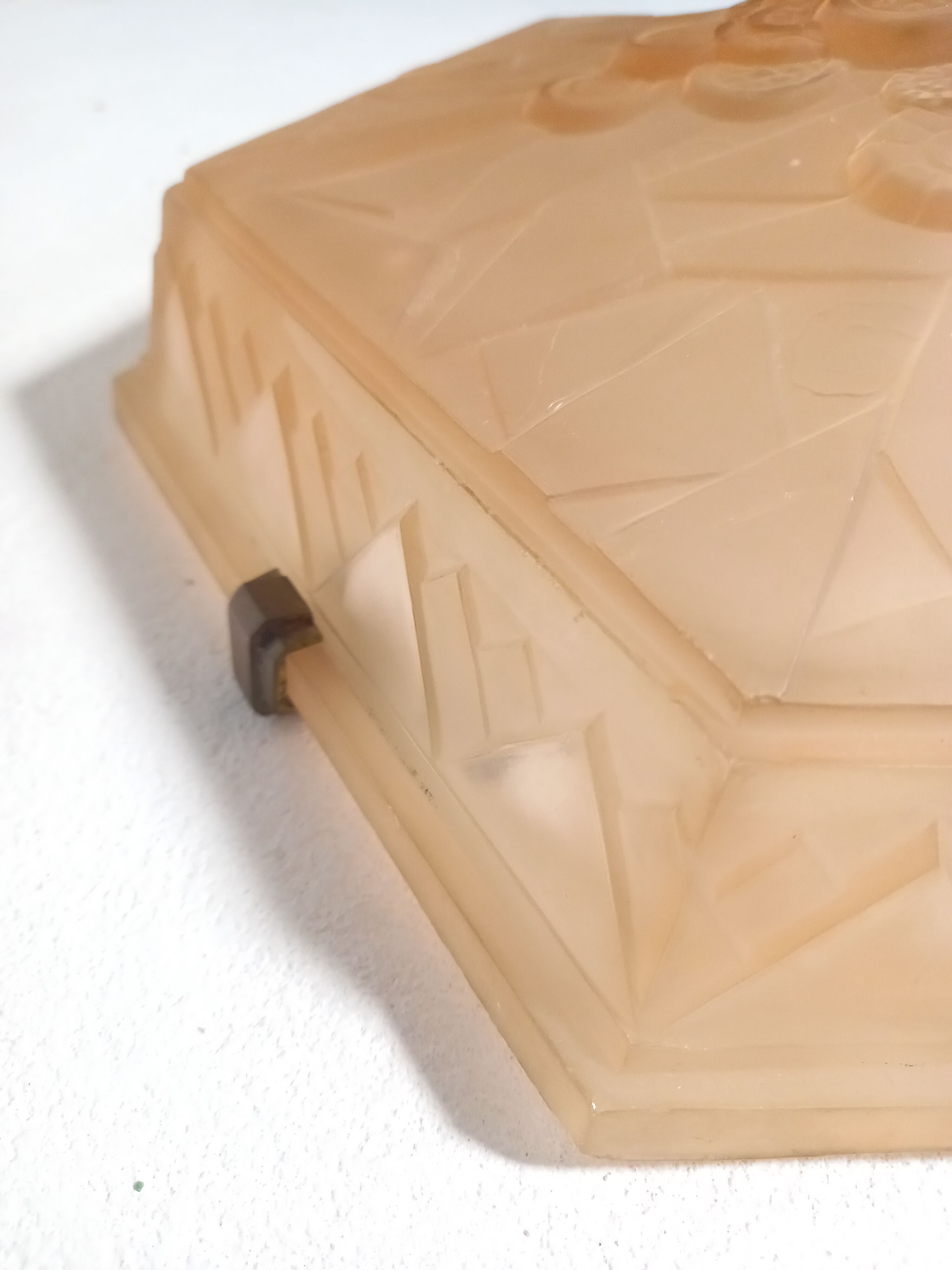 Art Deco pendant lamp in pink frosted glass signed Muller Frêres Luneville