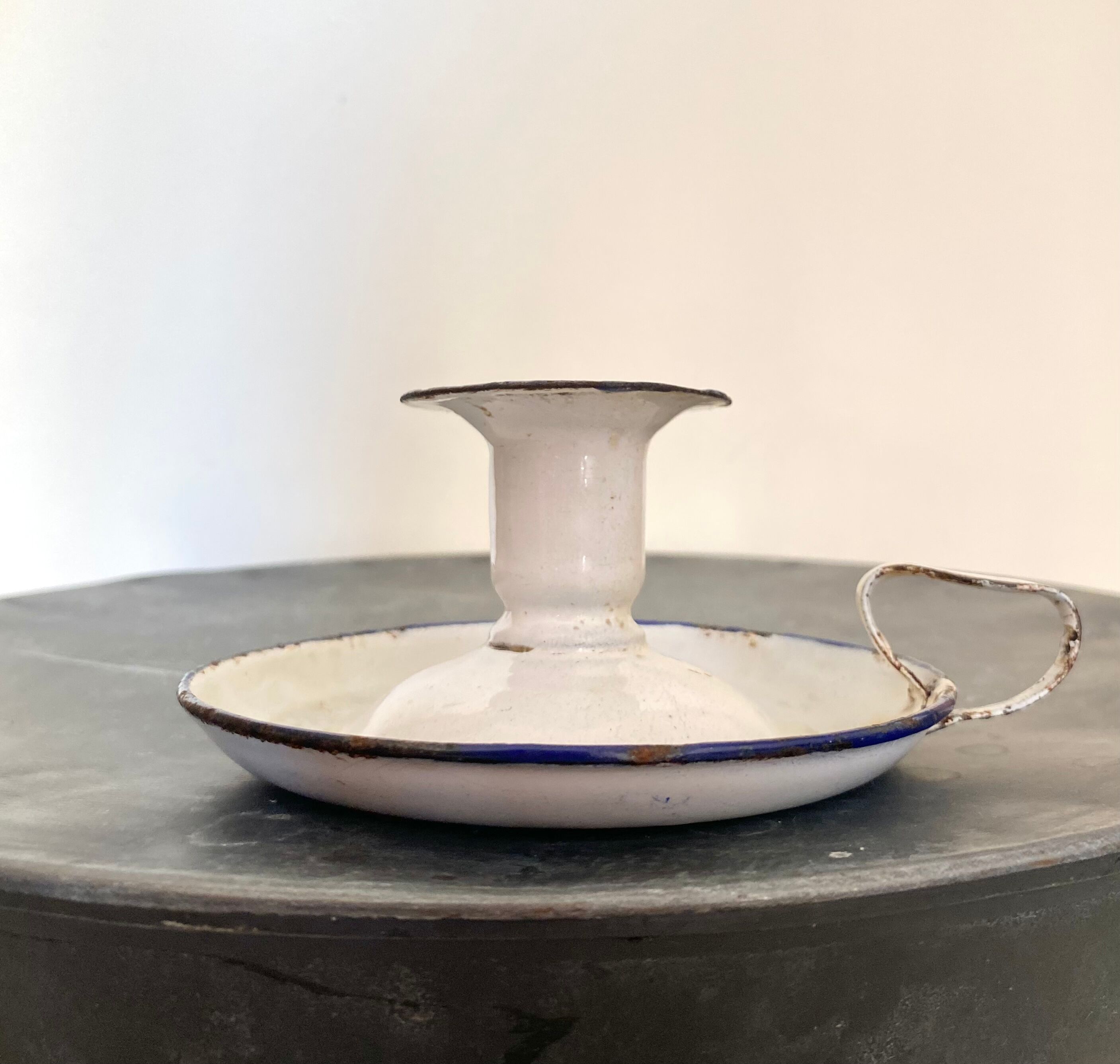 Metal candle holder enamelled cellar rat