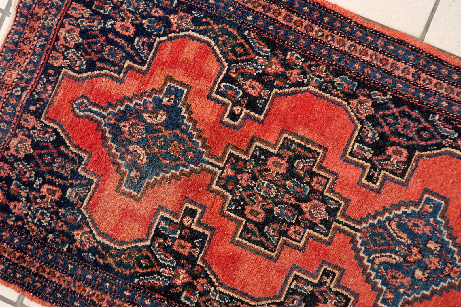 Tapis persan Senneh antique des années 1920 57 cm x 96 cm - 1C1248