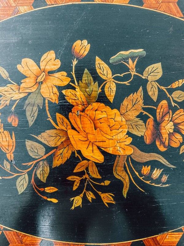 Table de toilette en marqueterie Louis XV / Louis-Philippe, 1850-1900