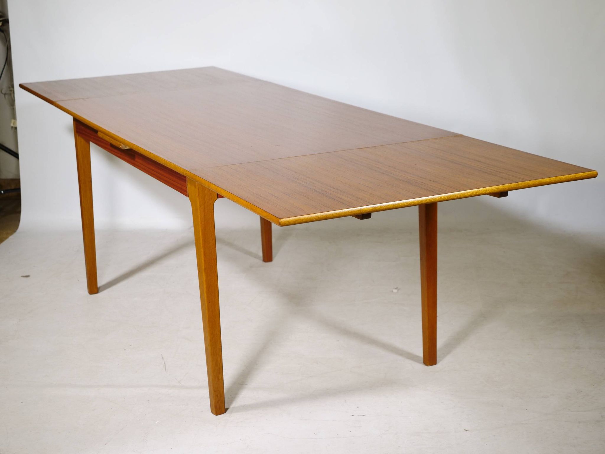 Extending Danish Mid-Century Teak Dining Table, 1960s
