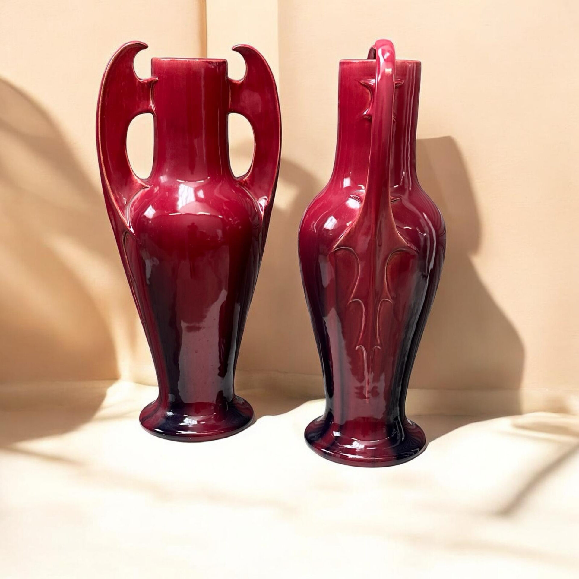 Clément Massier -  Paire de grands vases - Art nouveau - Rouges