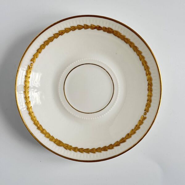 Tasse et sous-tasse en porcelaine de Limoges