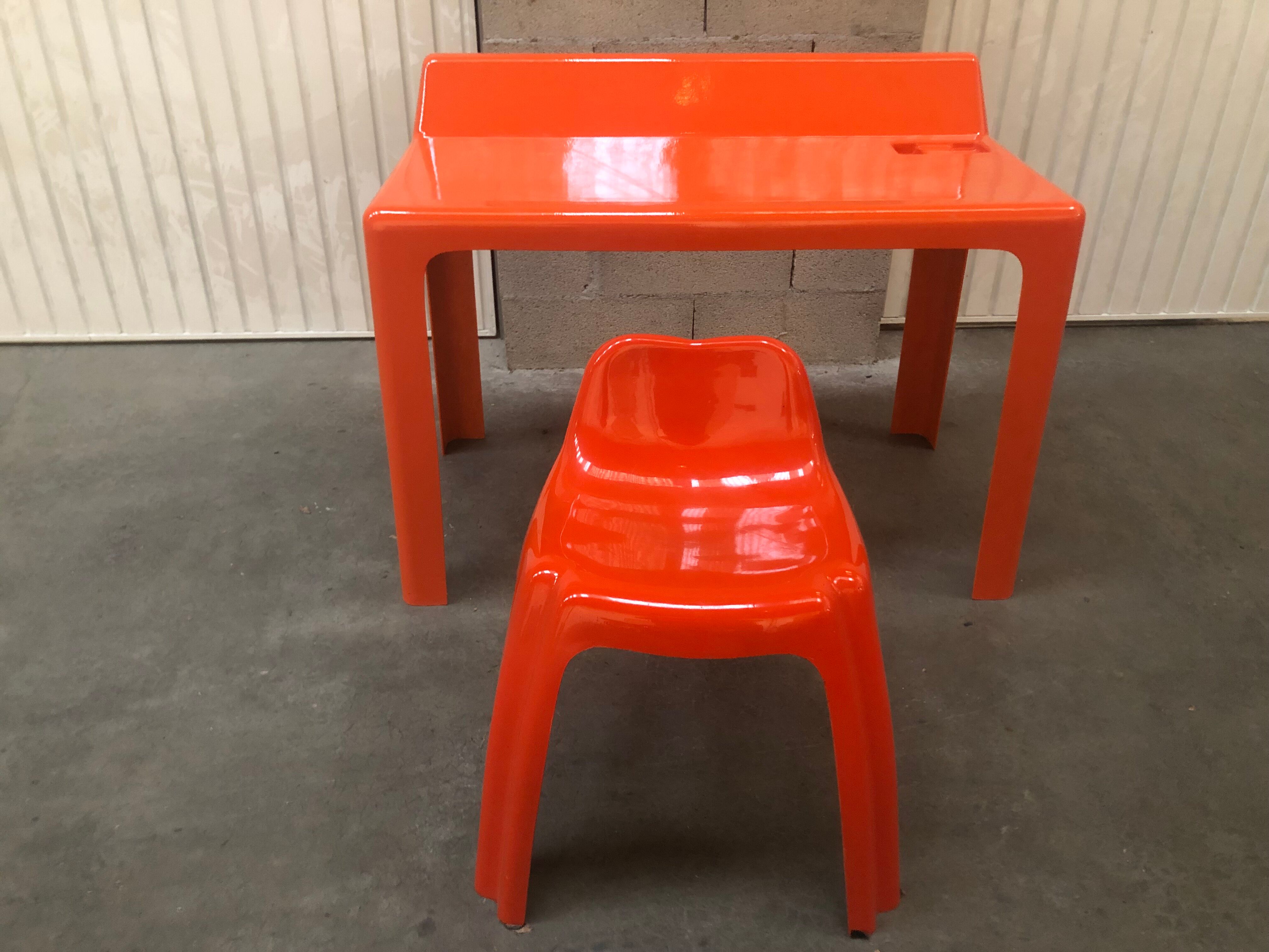 Bureau et chaise 1970 design Patrick Gingembre