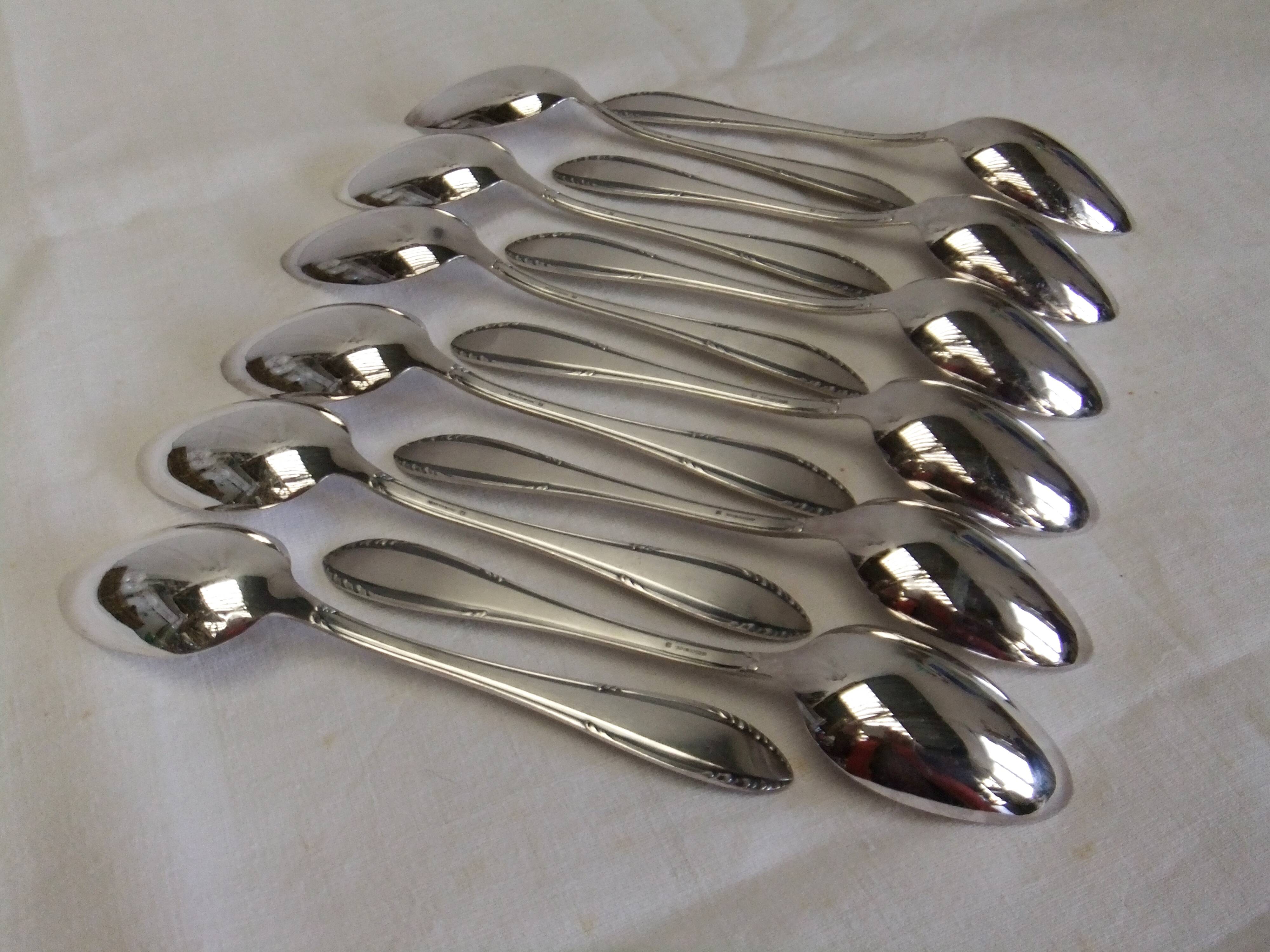 Silver plated metal spoons net service cutlery goldsmith Reneka soup