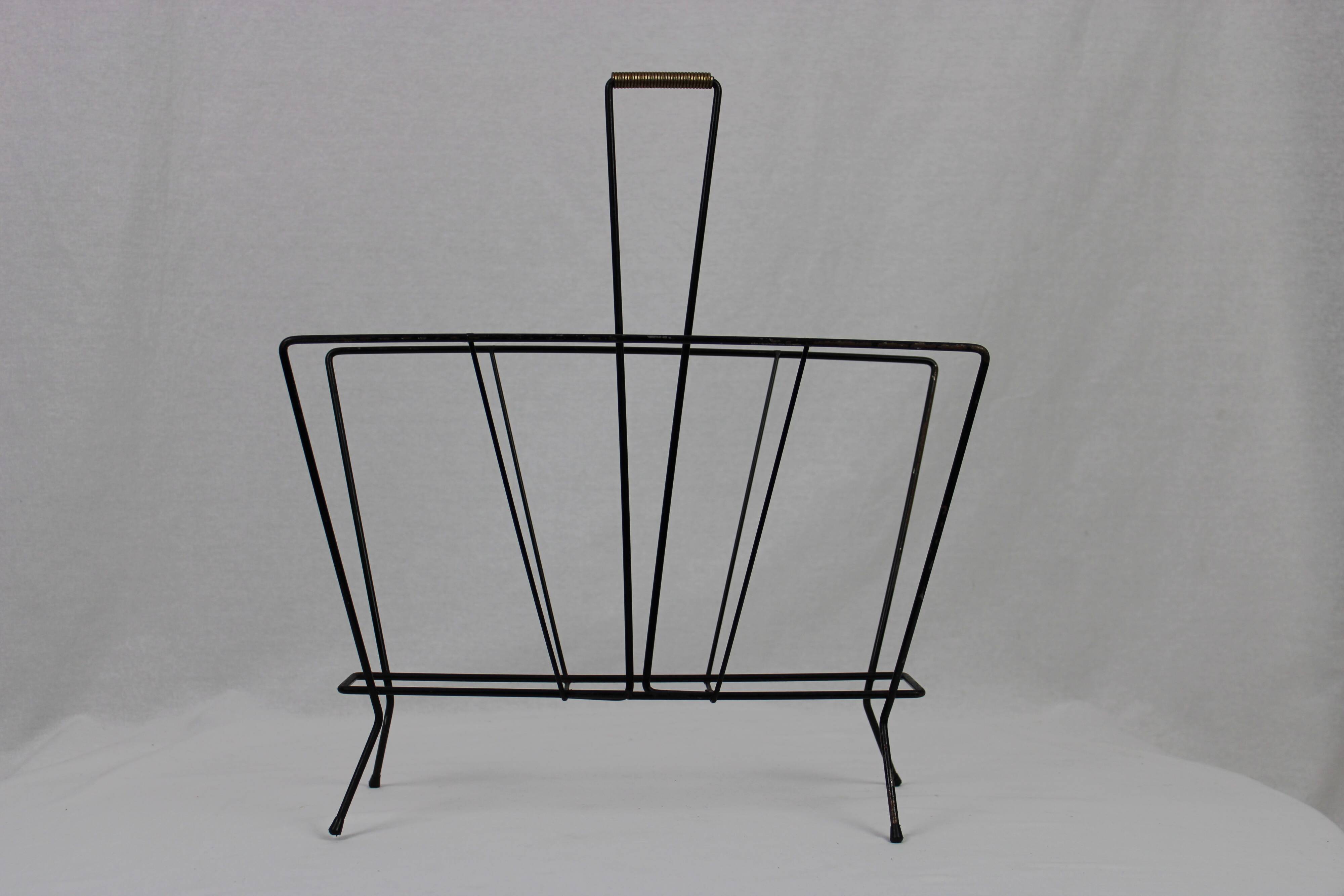 Magazine rack