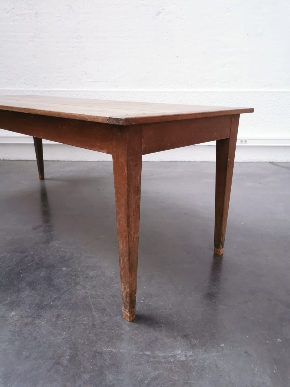 Oak farm table