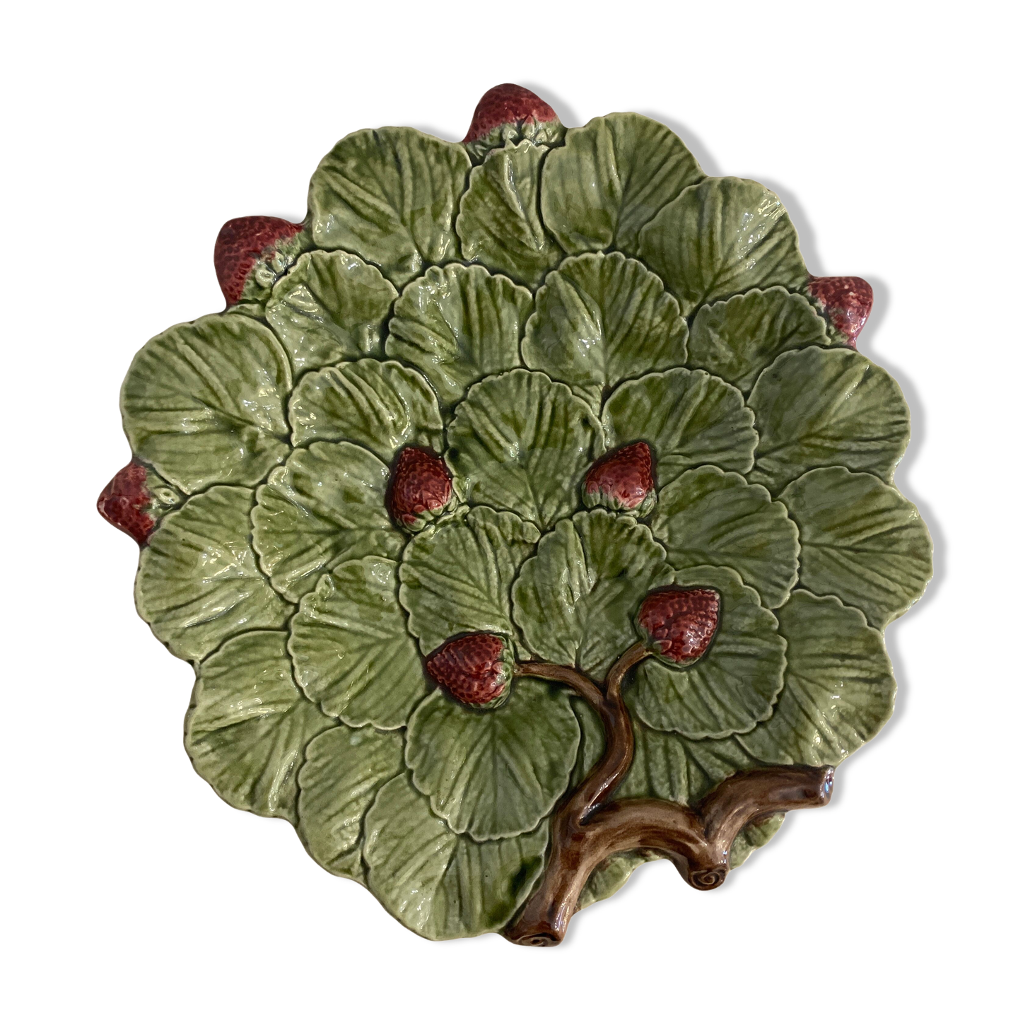 Dish strawberries ceramic slurry