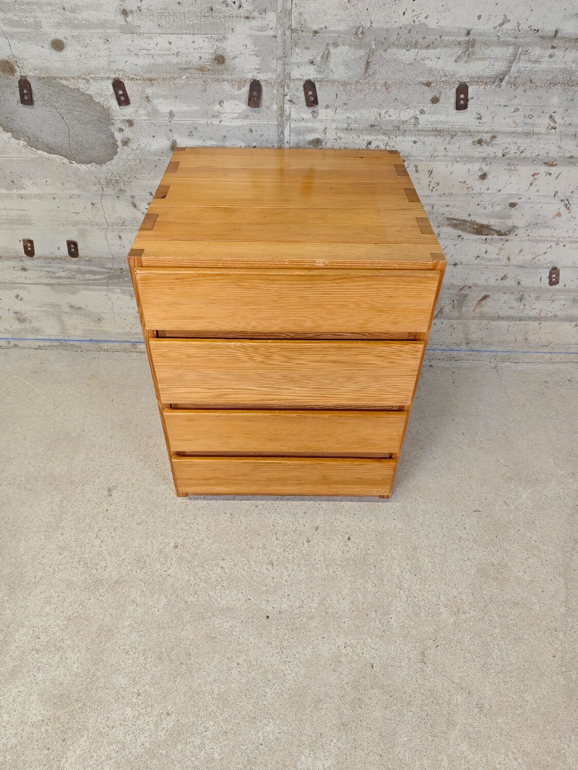 Household commode Regain