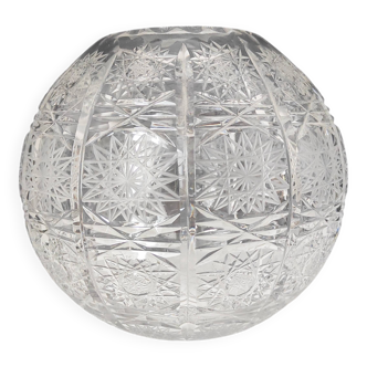 Vase boule en cristal taillé