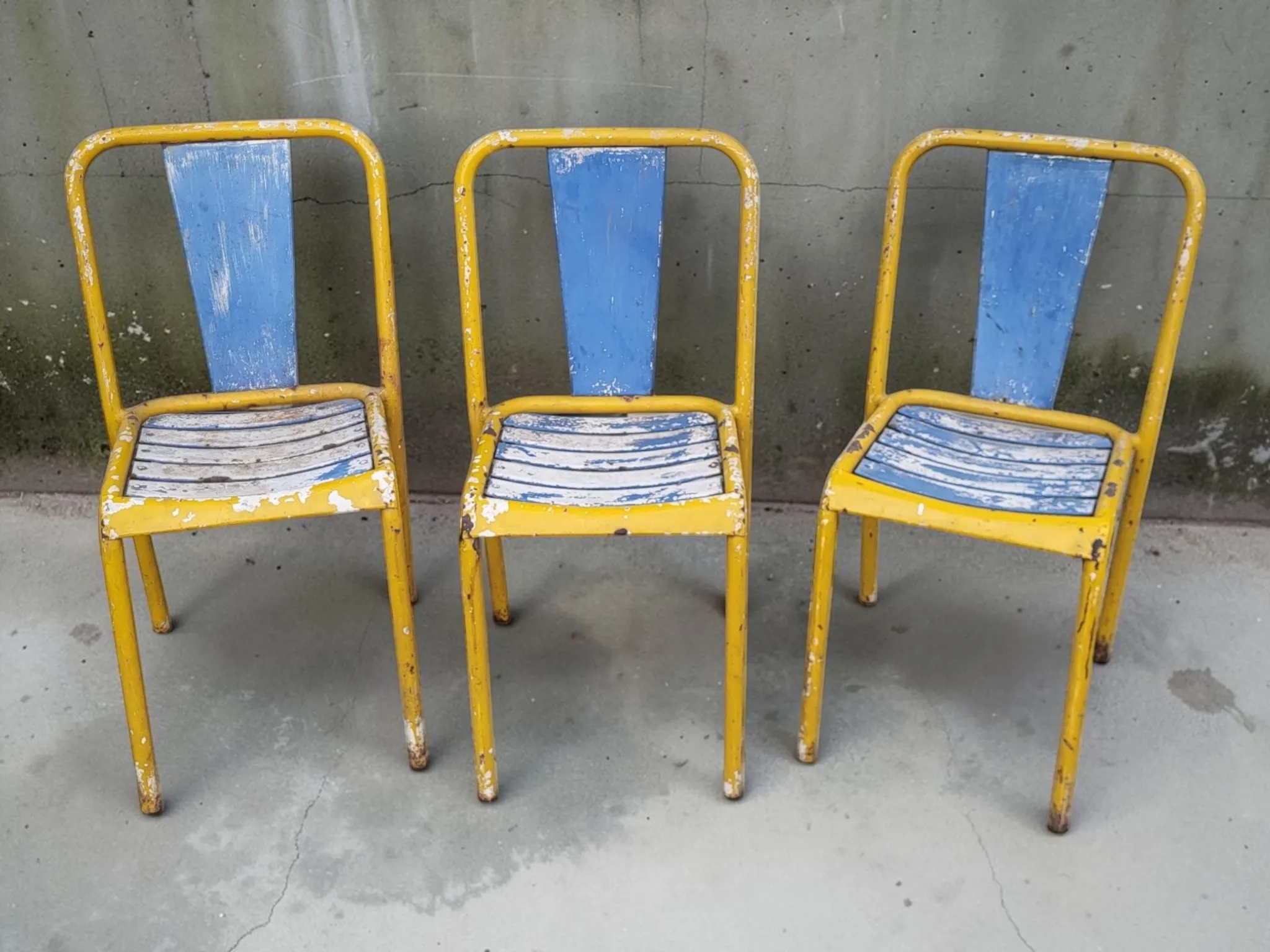 Chaises Tolix Xavier Pauchard T4 - 1950s