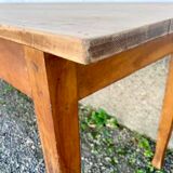 Table bistrot en bois plateau en hetre vernis mat 2 m  x 0,67 m