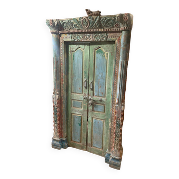 Ancienne porte indienne piece et patine d"origine