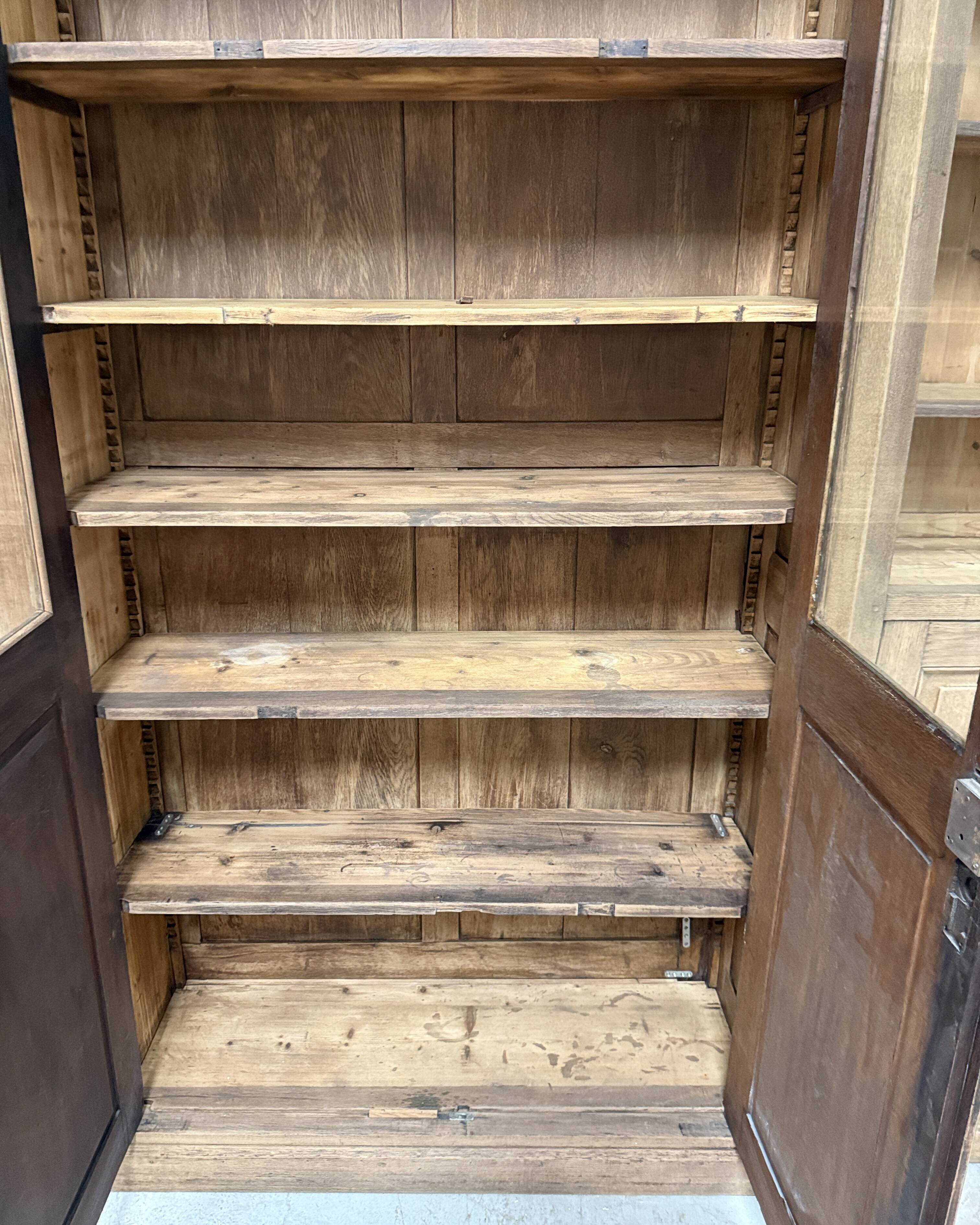 Large antique oak library (renovated)
