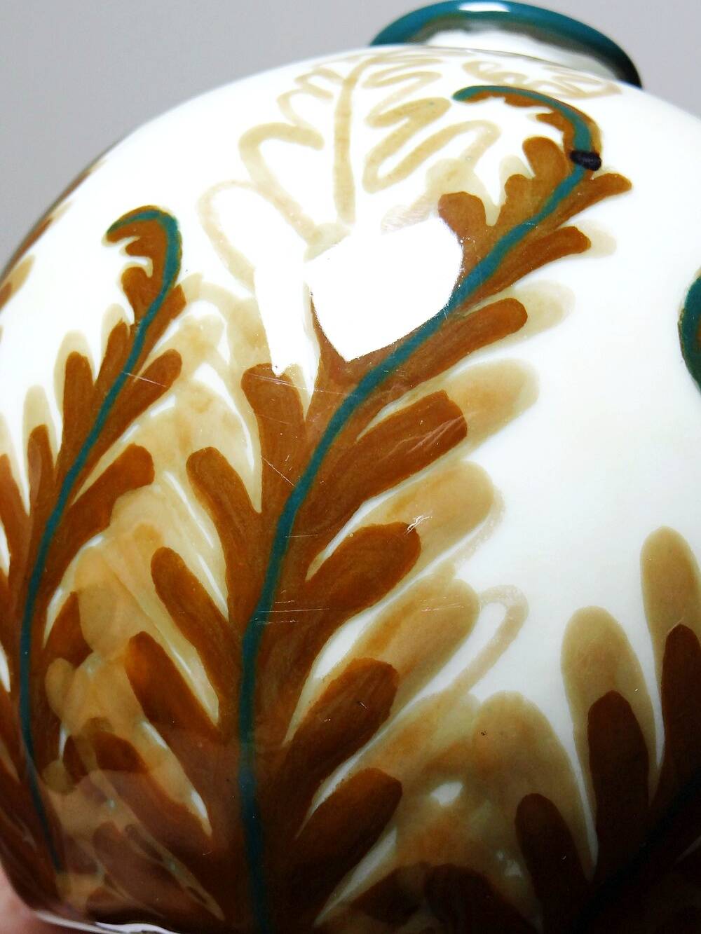 Small porcelain ball vase Tharaud Limoges circa 1920-1940