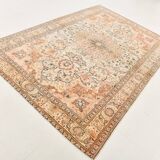 Vintage Cream & Brown Classic Pattern Persian Rug, 193x286Cm