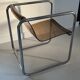 Fauteuil en métal tubulaire chromé et plexiglas fumé