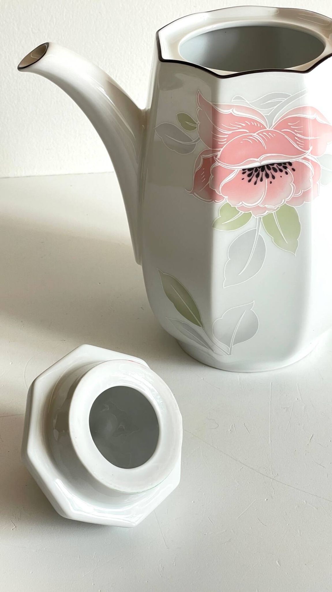BAVARIA Wunsiedel Porcelain Teapot