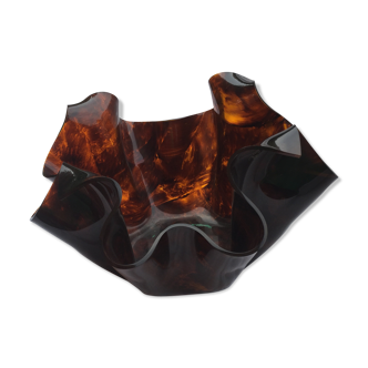 Vase in plexiglass