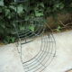 Présentoir de jardin ancien