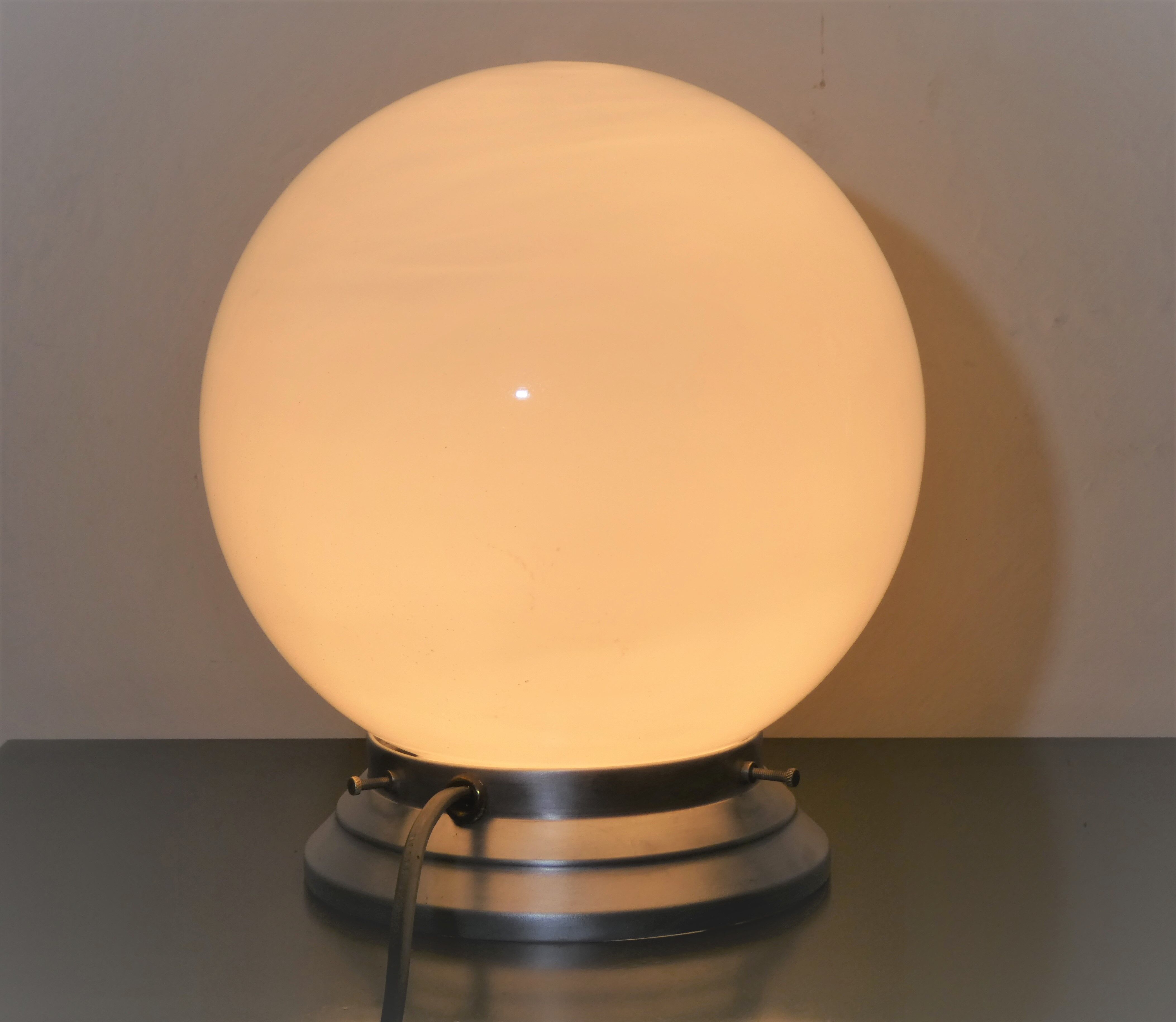 Glass globe lamp