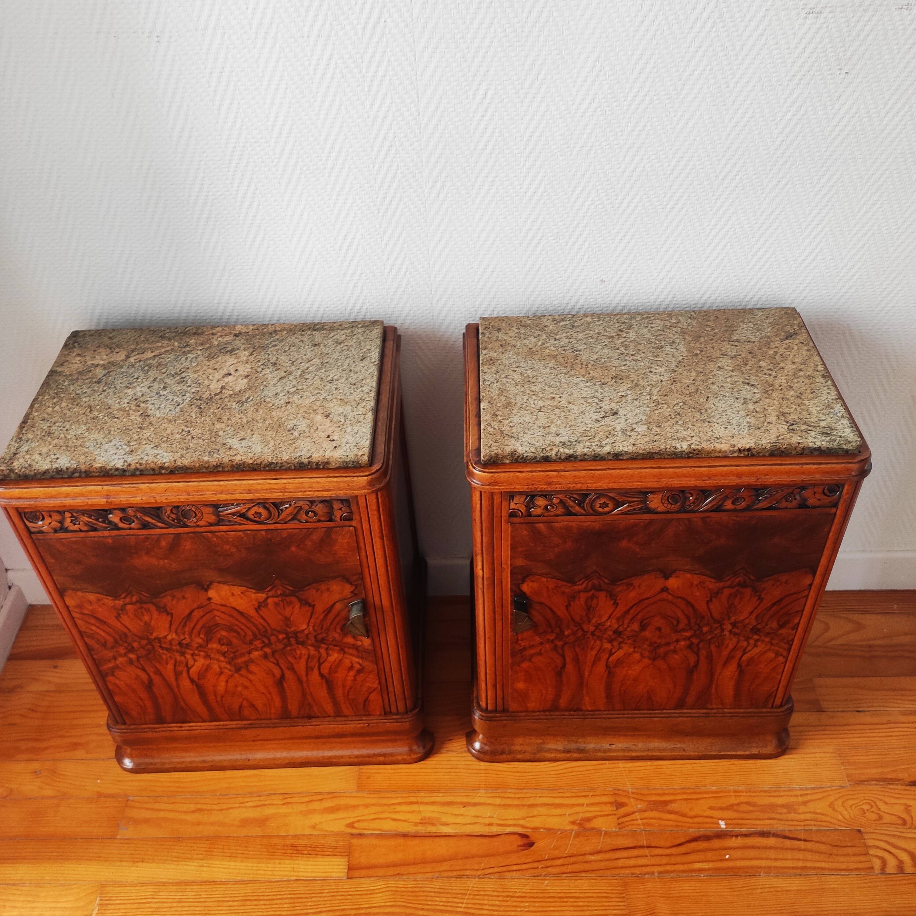 Pair of Art Deco bedside tables in solid blonde walnut – France 1930