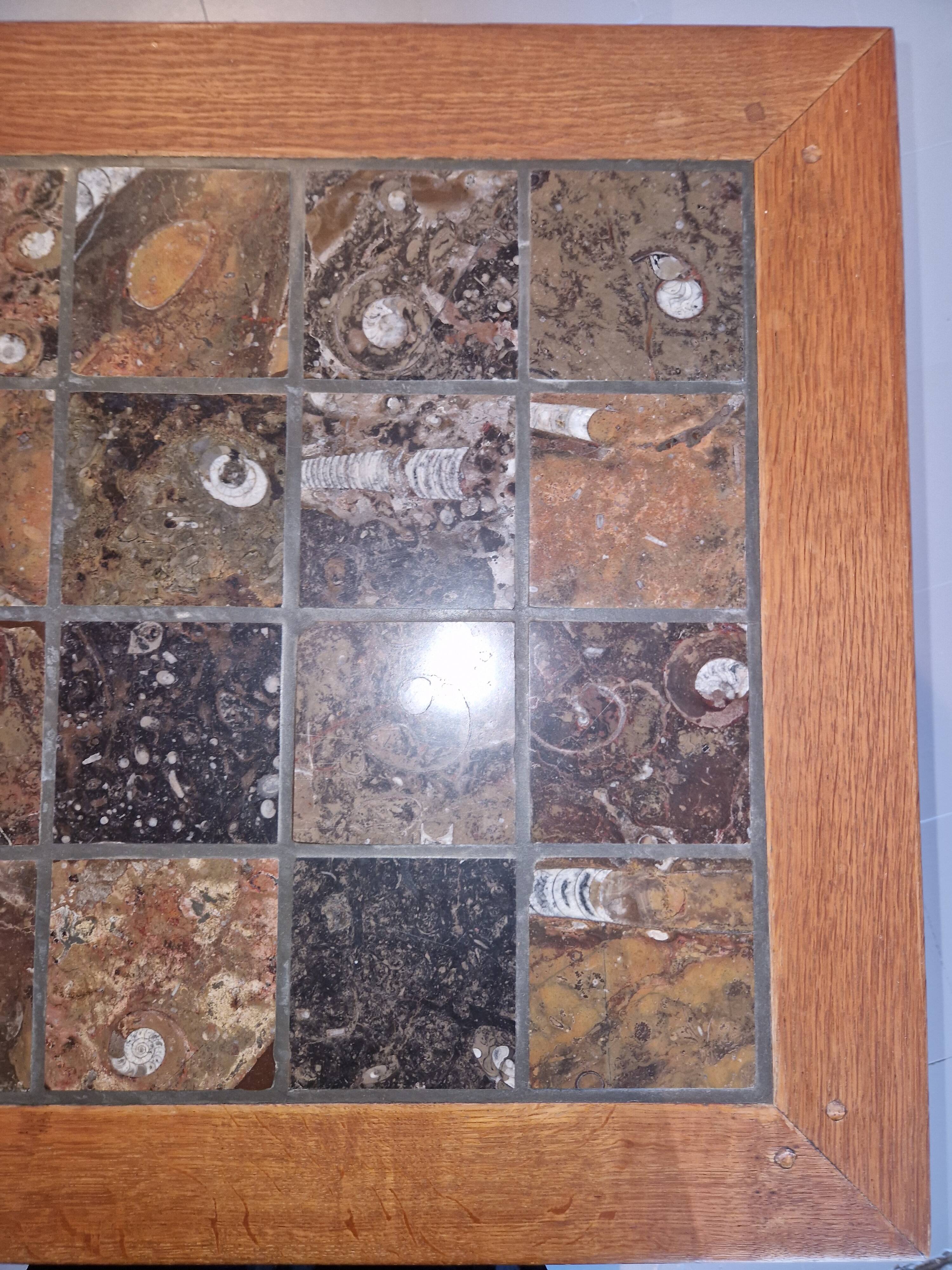 Table basse brutalisme 1960 à 1970 inclusion de mosaïque de pierre d'erfoud