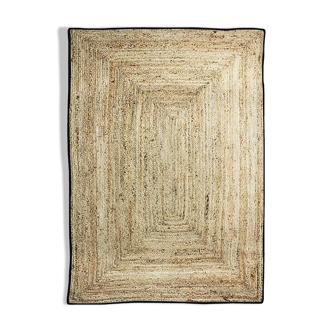 Tapis en jute contour noir 120x170 cm