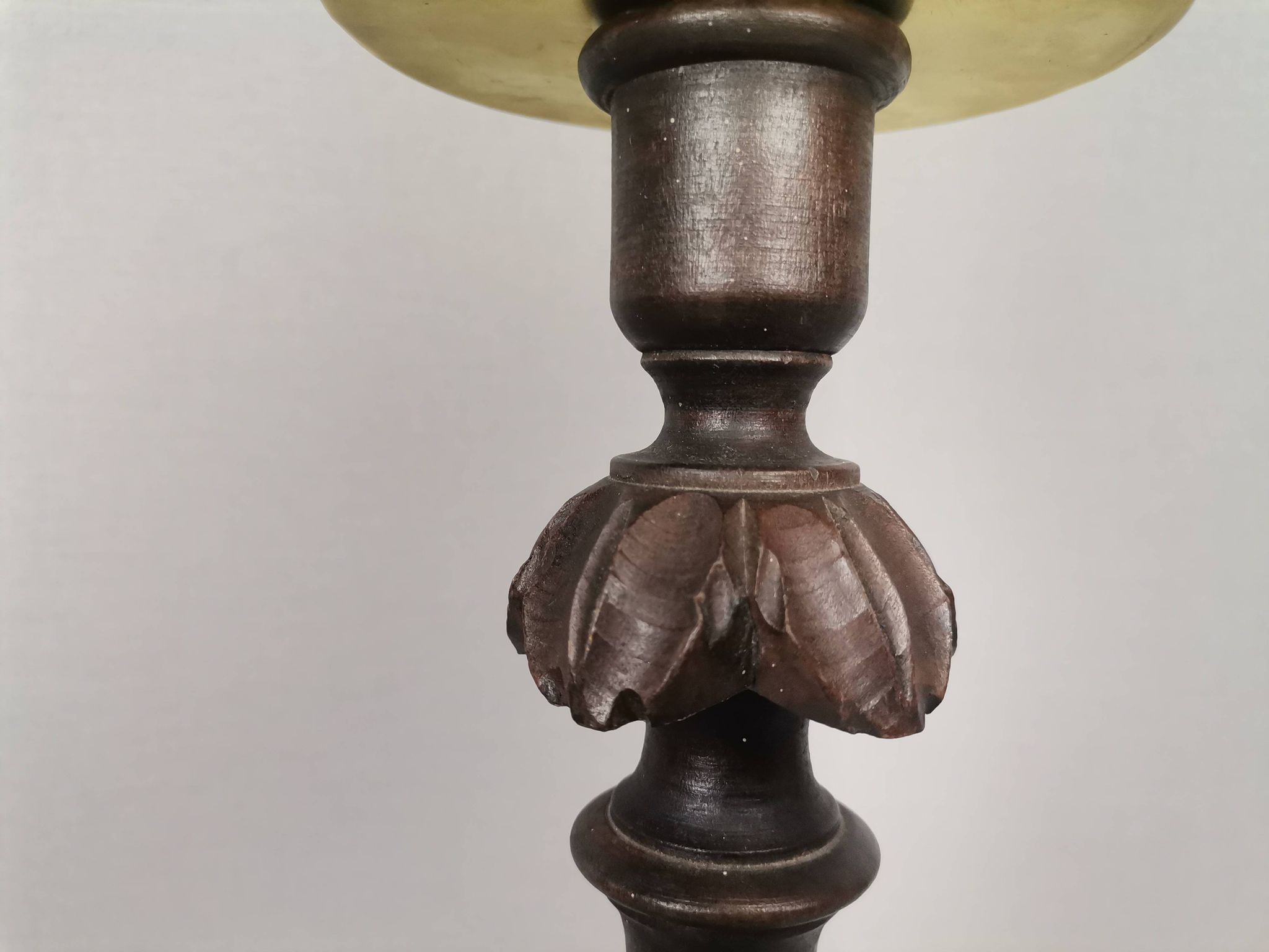 Large wooden table lamp with Glass lampshade