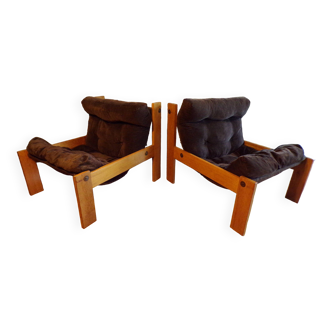 Pair of 1980 armchairs in pine and velvet