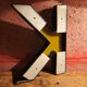 Teaches letter K vintage gold outlined in black format 15 x 21 cm