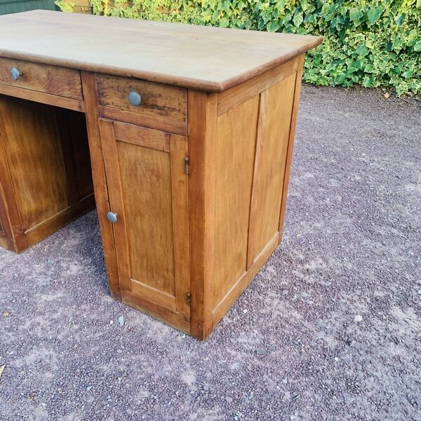 Bureau Maître d’école