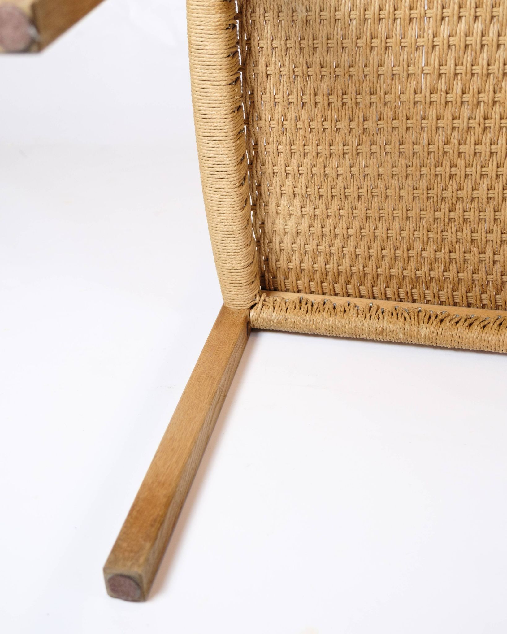 Ensemble de cinq chaises de salle à manger modèle 401 en chêne par Jørgen H. Møller