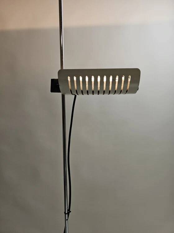 Joe Colombo floor lamp model 626 for Oluce white