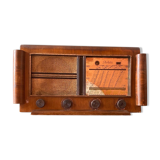 Decorative radio