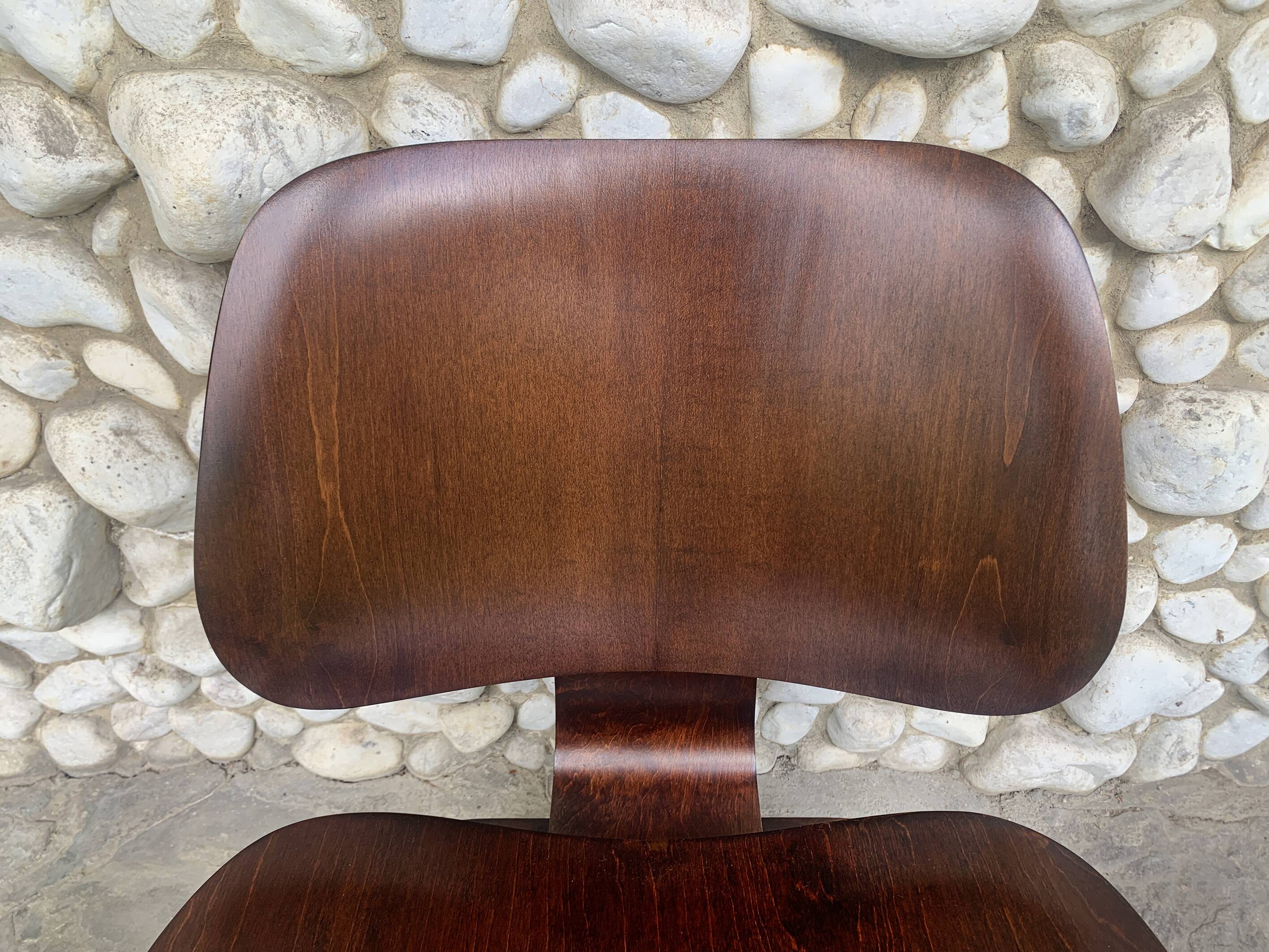 Fauteuil LCW Lounge Eames par Evans / Herman Miller 1950s