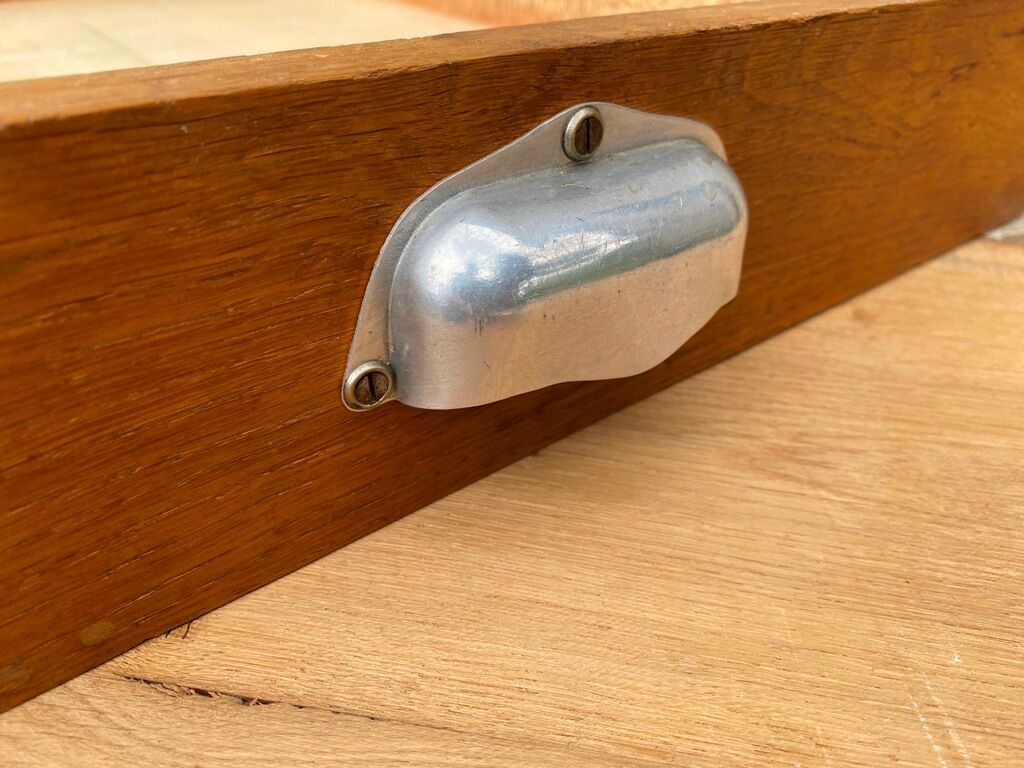 Solid oak farm table with 1 drawer