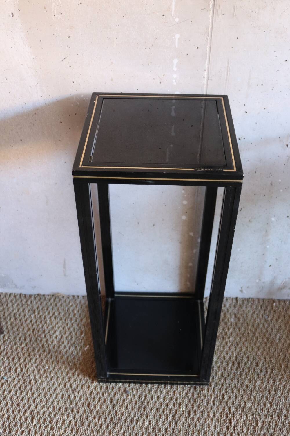 Black pedestal table Pierre Vandel 80s/90s
