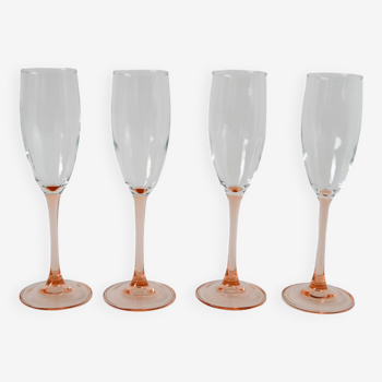 Set of 4 champagne flutes with pink feet, 1970