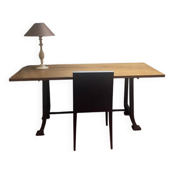 Table à manger style industriel Jérôme Lepert