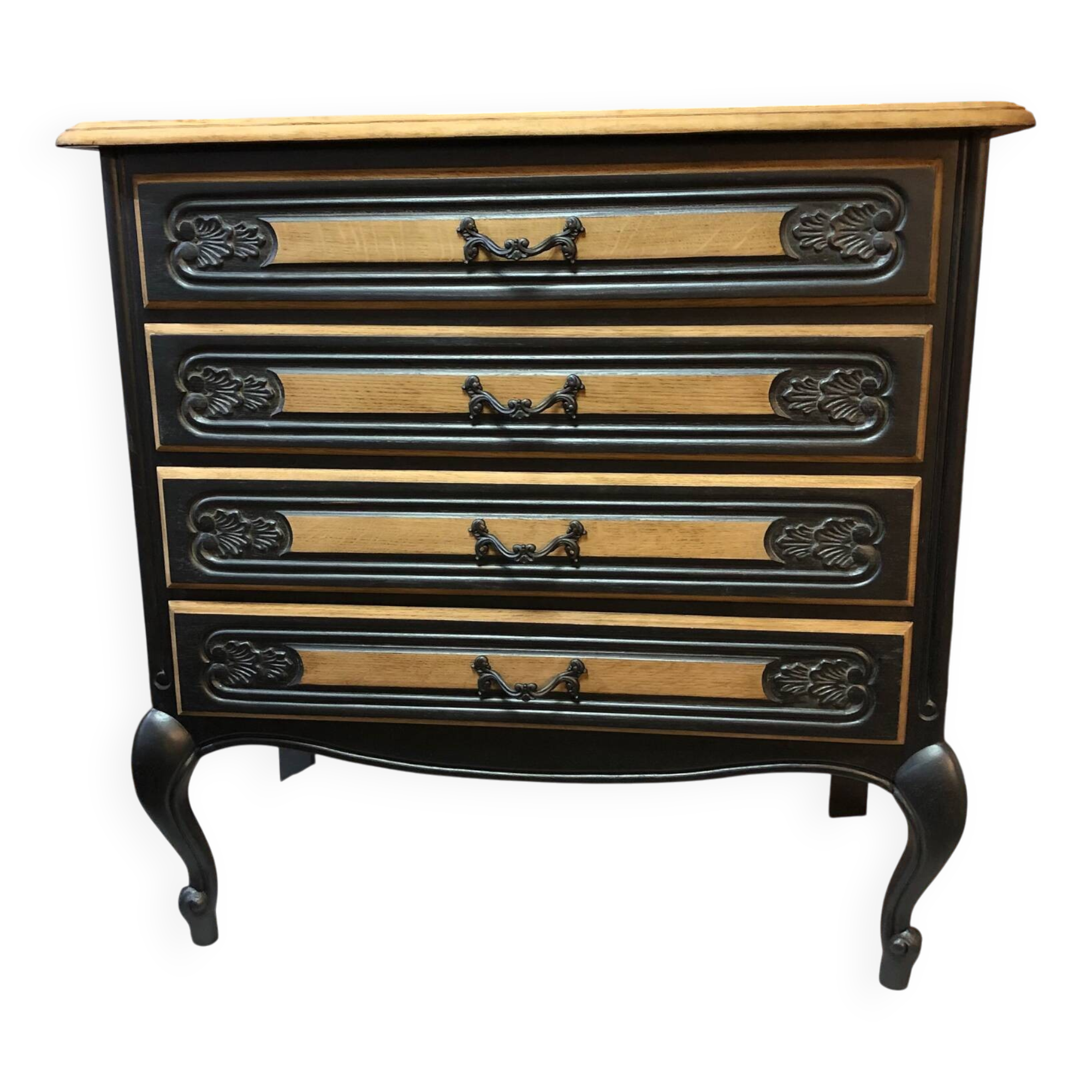 Vintage Chest of Drawers