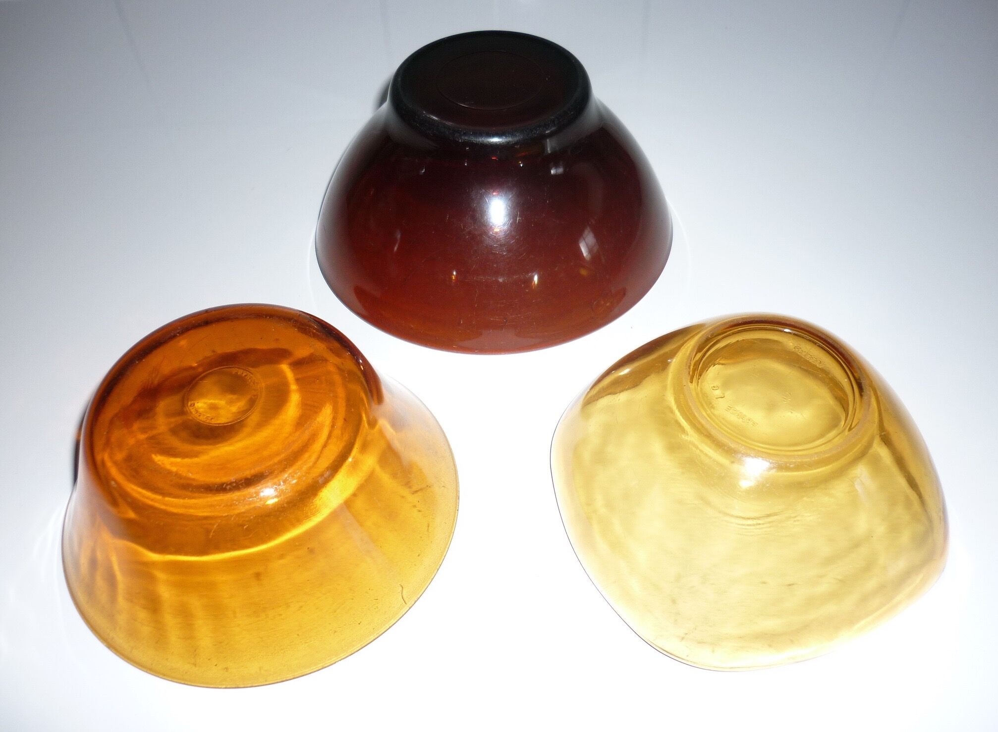 Breakfast set 1 bowl and 2 glass ramekins