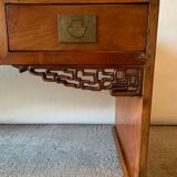 Chinese bass console